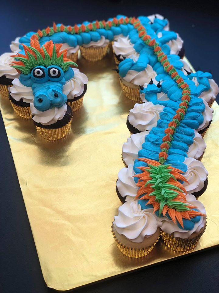 Asheville desserts, locally owned, birthday cakes, cookies, pies.